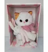 Котенок с игрушкой
