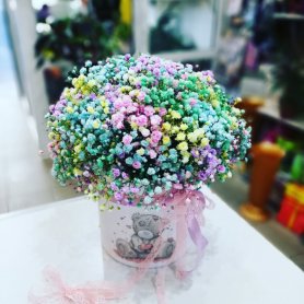 Радужная коробочка от интернет-магазина «Floral24» в Сочи