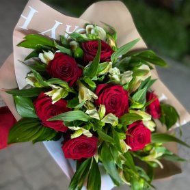 Повод для радости от интернет-магазина «Floral24» в Сочи