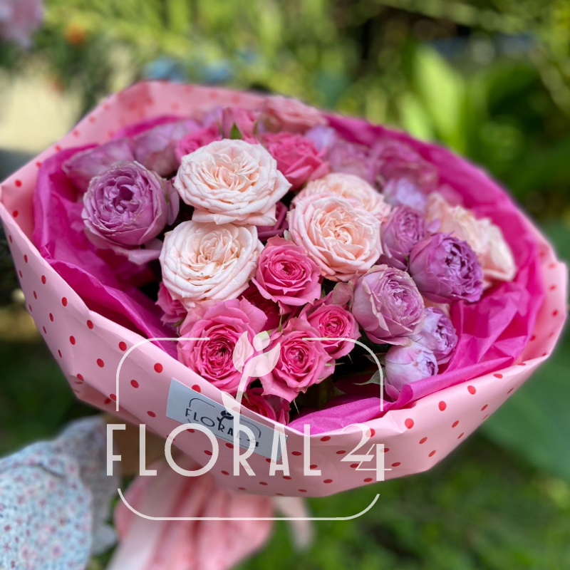 Букет розовых роз «Бал цветов»